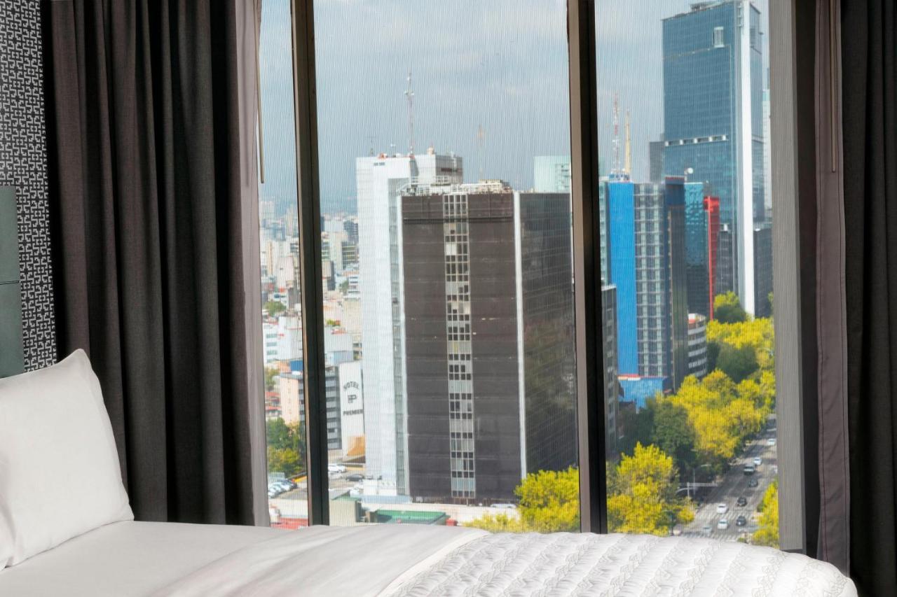 Le Meridien Hotel 5*